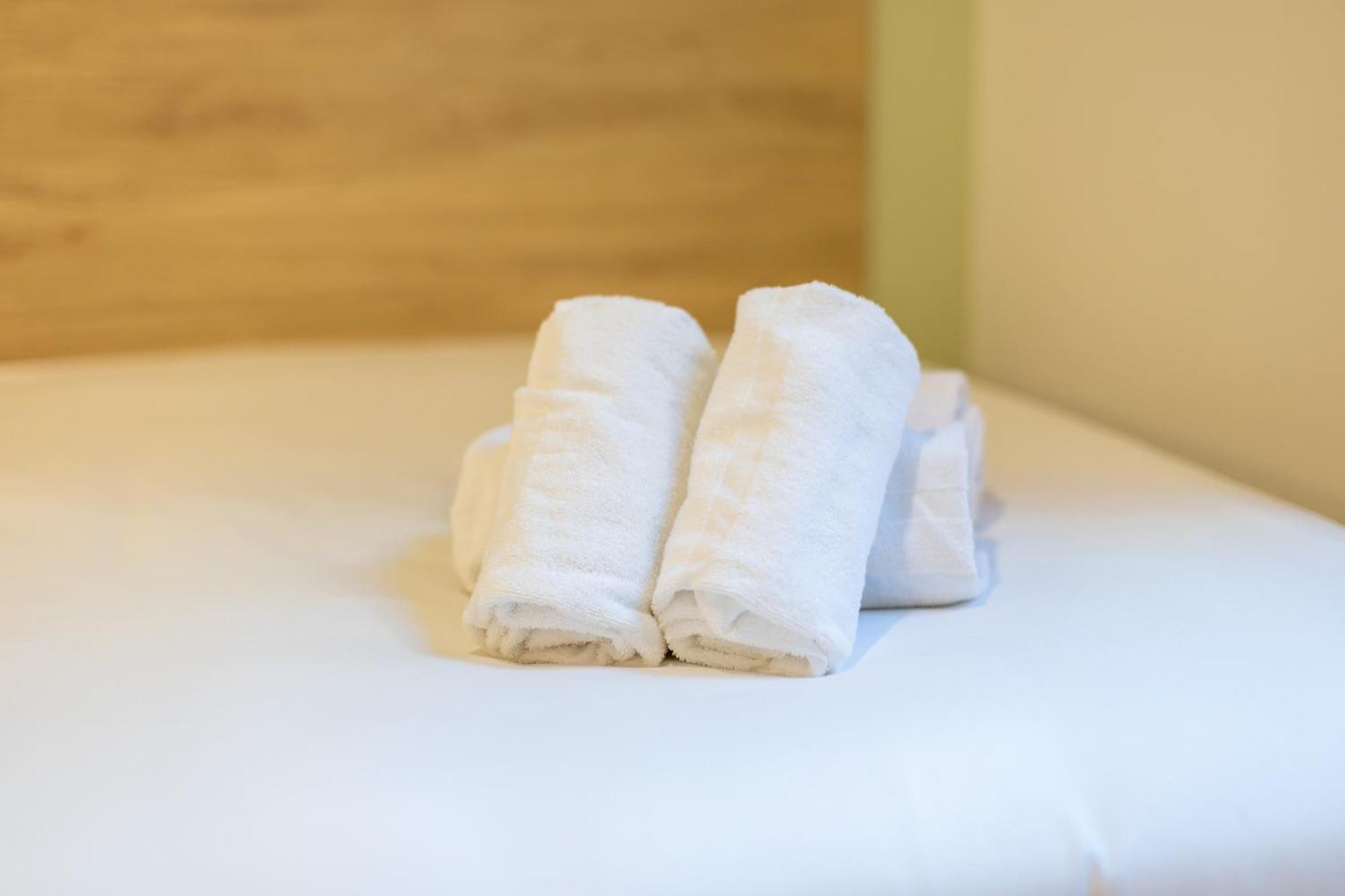 Hotel Nido Malvarrosa Valencia Zimmer foto